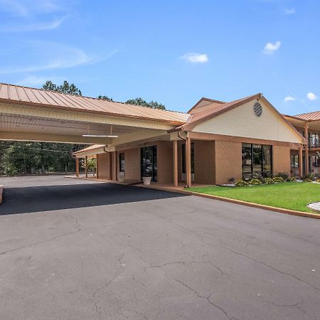 Quality Inn & Suites Corinth West Exterior photo